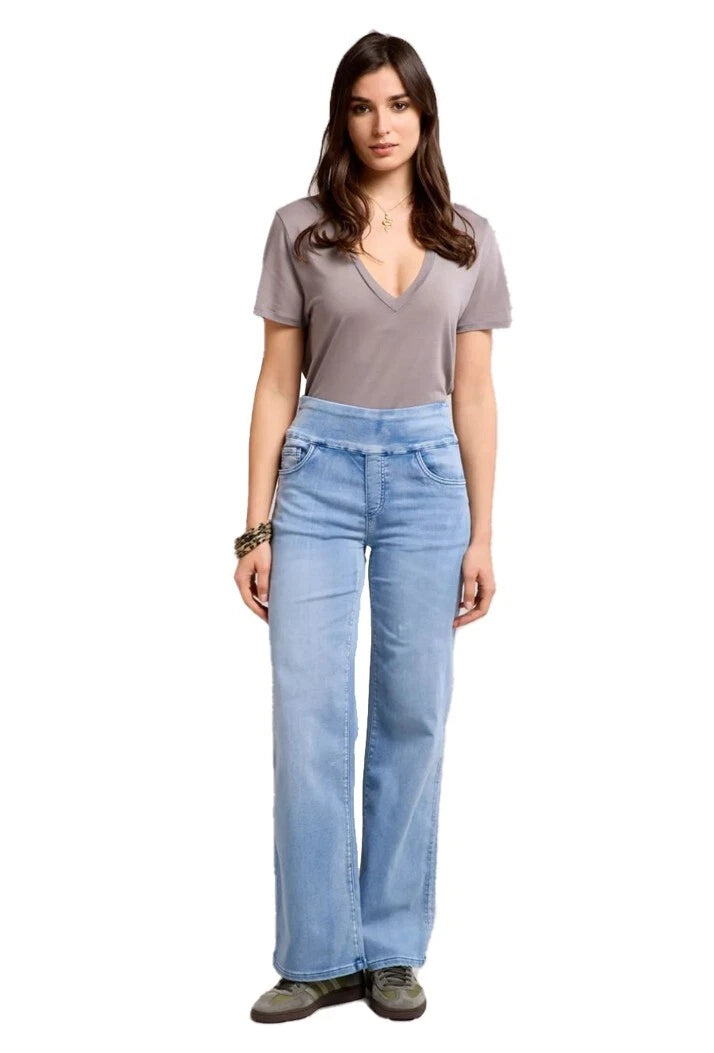 Tocada X Toxik3 Mid Rise Pull On Wide Leg Jeans - Light Blue Wash
